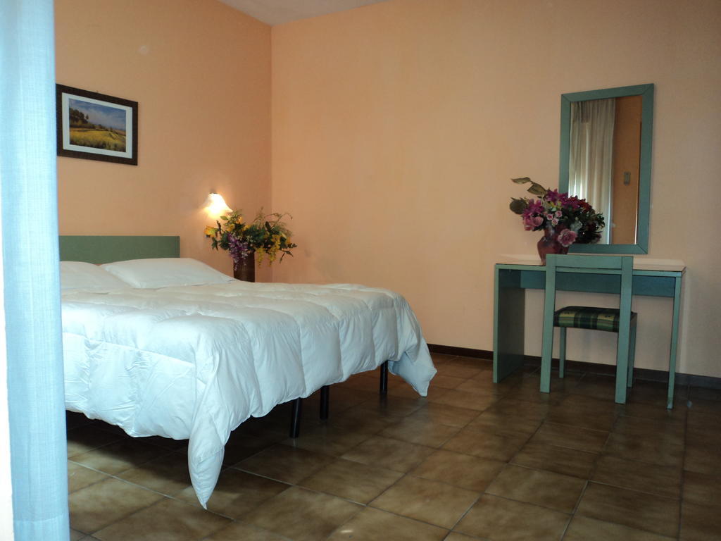 Zenith Hotel Montecatini Terme Kamer foto