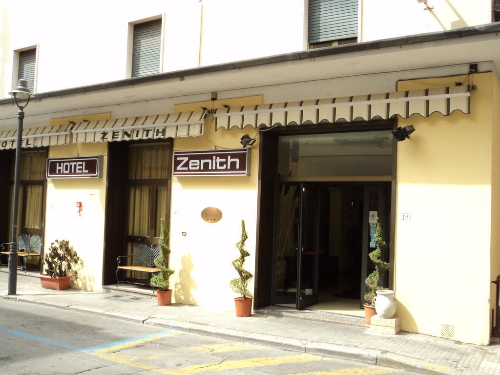 Zenith Hotel Montecatini Terme Buitenkant foto